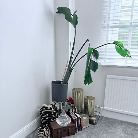 Bright And Modern Flat Near Portobello Road And The Canal 런던 외부 사진
